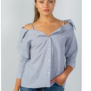 😻😻 S/M/L COLD SHOULDER BUTTON-DOWN SHIRT